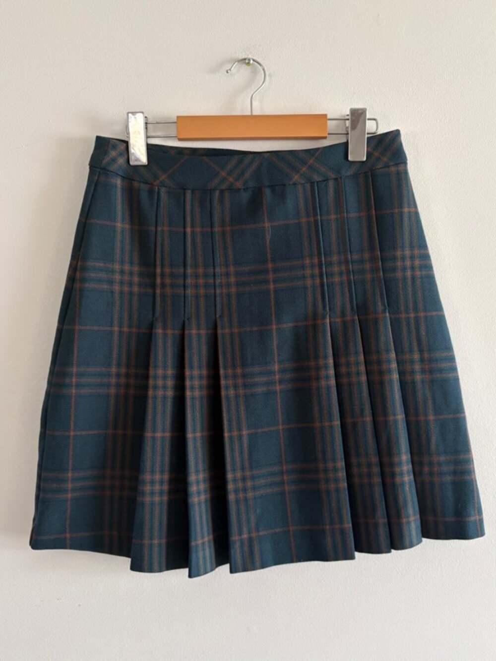 Aritzia Wilfred Plaid Juliet Pleated Mini Skirt Green Blue Preppy Size 6